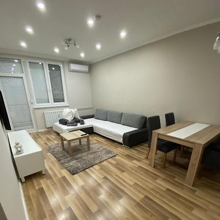 M3 Zuglo Apartment Boedapest Buitenkant foto
