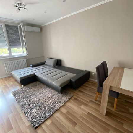 M3 Zuglo Apartment Boedapest Buitenkant foto
