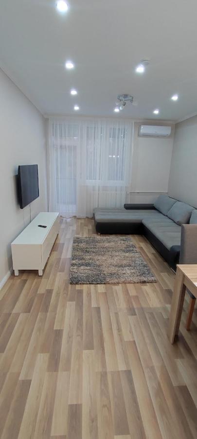 M3 Zuglo Apartment Boedapest Buitenkant foto